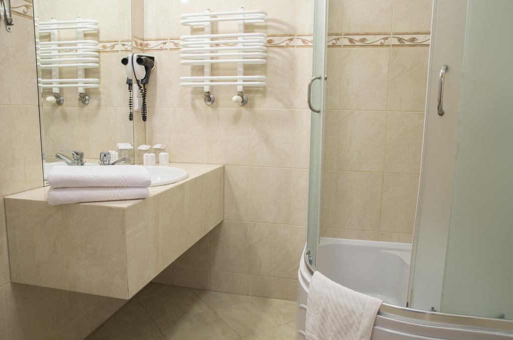 Hotel Mazurski Dworek Mikołajki Cameră foto