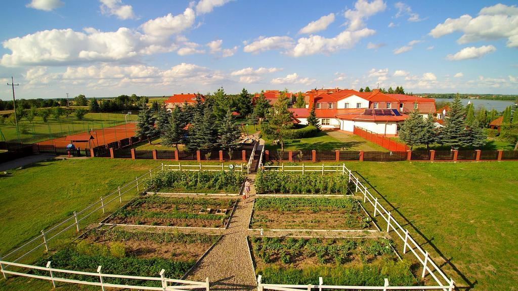 Hotel Mazurski Dworek Mikołajki Exterior foto